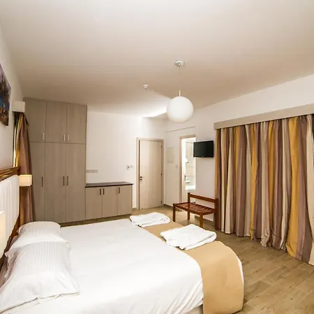Kefalos Tourist Village 4*